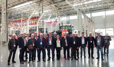 Делегация Саратовской области проводит «Один день на Ростсельмаше» 