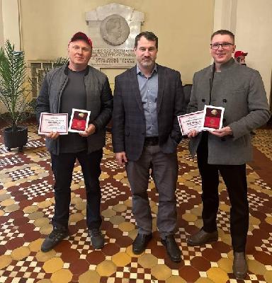 Сельхозтоваропроизводители Саратовской области награждены памятными знаками «На страже продовольственной безопасности»