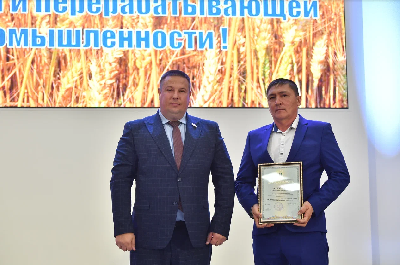 Минсельхоз России направил Благодарности аграриям Саратовской области 