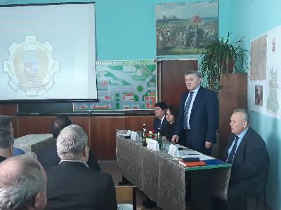 В Дергачевском районе обсудили вопросы подготовки к проведению весенних полевых работ 