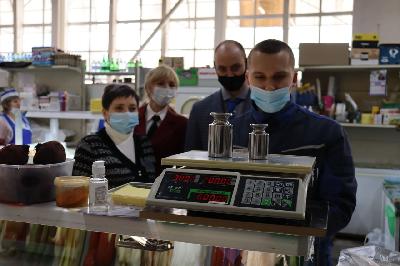 Минсельхоз области принял участие в акции «Честные весы», приуроченной ко Всемирному дню защиты прав потребителей