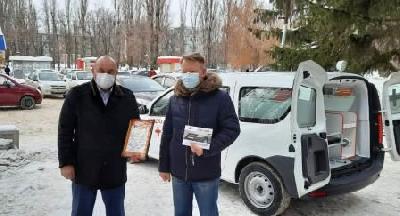 Представители сельскохозяйственной отрасли области оказали помощь медикам.