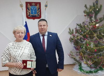 Специалист минсельхоза области удостоена  звания «Почетный работник агропромышленного комплекса России»