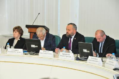 Глава региона — представителям ВЭС: «Люди для нас — самые главные эксперты по всем темам, касающимся повседневных запросов»