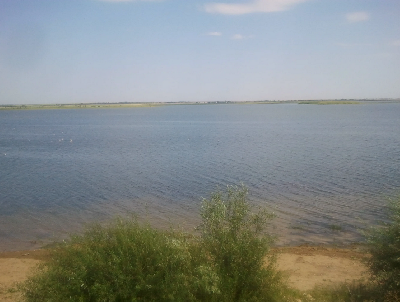 Продолжается закачка воды в пруды и водохранилища Левобережья