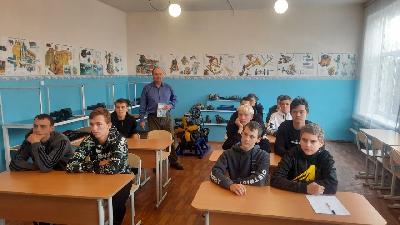 Новая сельскохозяйственная мастерская для школьников открылась в Лысогорском районе 