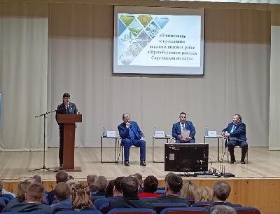 Минсельхоз  планирует решать вопросы кадрового обеспечения АПК в консорциуме с министерством образования области 
