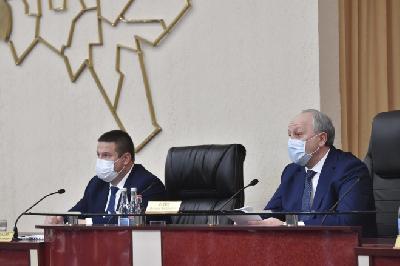 Совещание с участием Губернатора В.В.Радаева по вопросу: «О предварительных итогах работы агропромышленного комплекса области в 2020 году и задачах на 2021 год». 