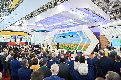 Делегация Саратовской области примет участие в Российской агропромышленной выставке «Золотая осень-2019» в Москве