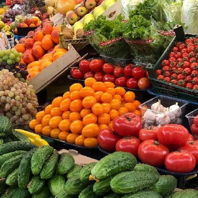 На ярмарках «выходного дня» свою продукции представили Татищевский, Энгельсский, Ровенский, Марксовский и другие районы области