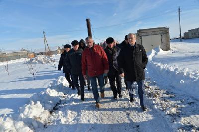 Глава региона посетил одно из крупнейших сельхозпредприятий Ровенского района 