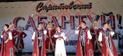 На Сабантуе в Усть-Курдюме вручили награды труженикам АПК