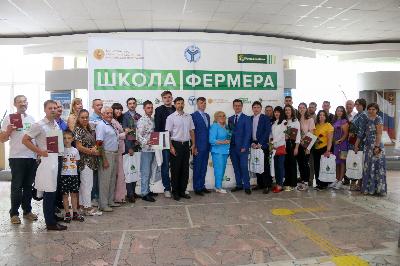 «Школа фермера» выпустила 37 квалифицированных фермеров для сельского хозяйства региона