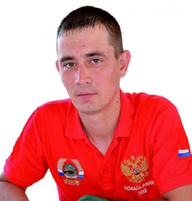 Механизатор Саратовской области Сергейчев Сергей  участвует в Чемпионате России по пахоте