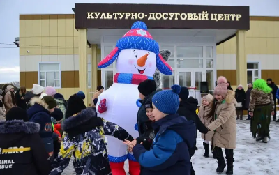 Комплексное развитие сельских территорий: в Пугачевском районе распахнул двери новый многофункциональный культурно-досуговый центр 