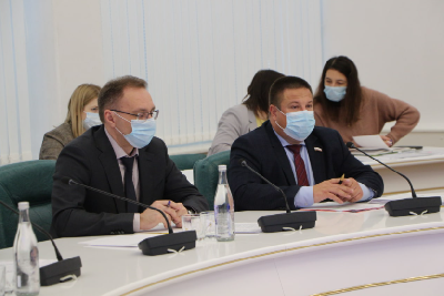 Роман Ковальский принял участие в заседании оперштаба по мониторингу всех сфер жизнедеятельности Саратовской области 