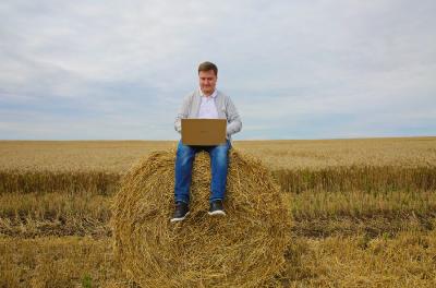 Объявление об отборе на возмещение части затрат сельхозтоваропроизводителей, связанных с оплатой труда и проживанием студентов – граждан РФ, обучающихся сельхозспециальностям и привлеченных для прохождения производственной  практики