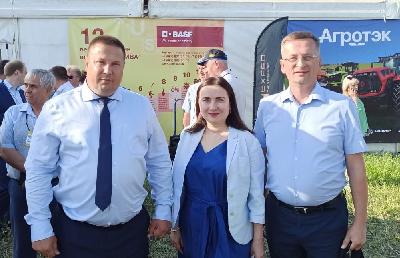 Министры сельского хозяйства Пензенской и Тамбовской областей дали высокую оценку Дню Поля в Саратове 