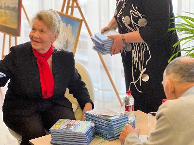 Вышла в свет новая книга ученого-селекционера Надежды Ивановны Германцевой «Научный маяк засушливых степей»