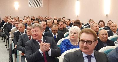 Работникам агропромышленного комплекса области вручены Почетные грамоты минсельхоза России
