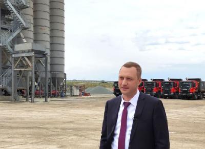 Глава региона Роман Бусаргин рассказал в интервью о ремонте сельских дорог