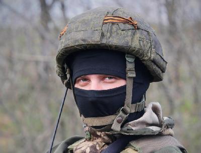 Za мир: Саратовец в зоне СВО сбил автоматом вражеский дрон 