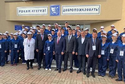 Об участии саратовских животноводов в XXYII Всероссийском конкурсе на лучшего по профессии среди операторов машинного доения коров 