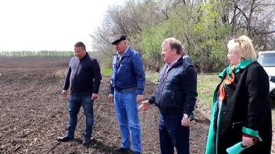 Заместитель Председателя Правительства области - министр сельского хозяйства области Роман Ковальский в рамках рабочего визита посетил Лысогорский, Калининский, Балашовский и Аркадакский муниципальные районы