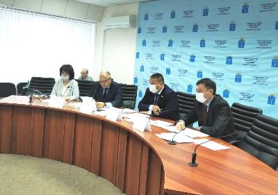 О проведении совещания с районами области о ходе уборочных работ