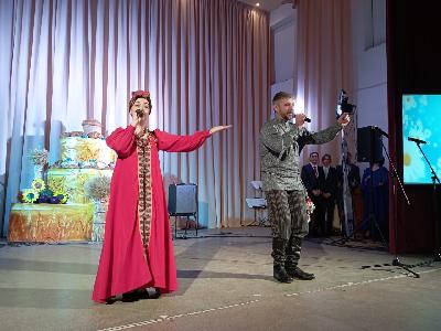 В Энгельсе чествовали работников сельского хозяйства и перерабатывающей промышленности 