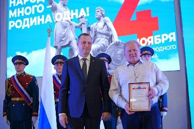 Тракторист-машинист из Ртищевского района Михаил Кузнецов занесён на Доску почёта Саратовской области